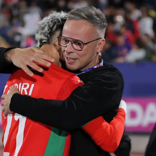 C’est officiel : l’ancien Anderlechtois Mohamed Ouahbi reprend la sélection marocaine !