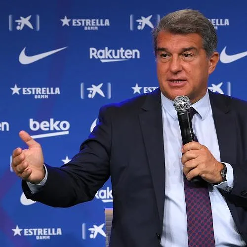 « Je comprends que cela fasse mal à Xavi… » : Joan Laporta riposte !