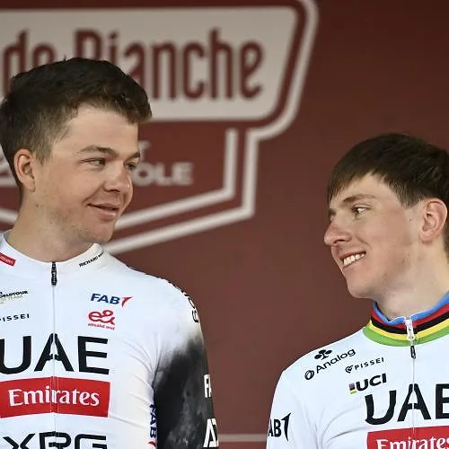 Tadej Pogacar et Florian Vermeersch en reconnaissance pour Paris-Roubaix !