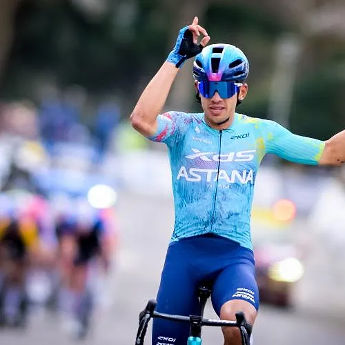 Harold Tejada s’impose de justesse devant les favoris, Jonas Vingegaard reste en jaune