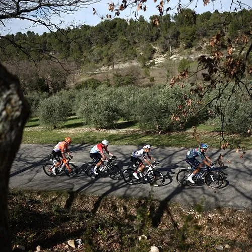 La 7ème étape de Paris-Nice modifiée en raison de la neige