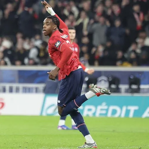 Nathan Ngoy à nouveau décisif, permet à Lille de l’emporter à Rennes