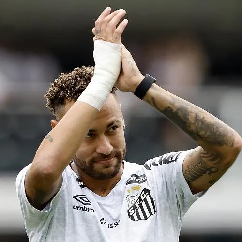 Pas de sélection pour Neymar : Carlo Ancelotti ne convoque pas la star de Santos