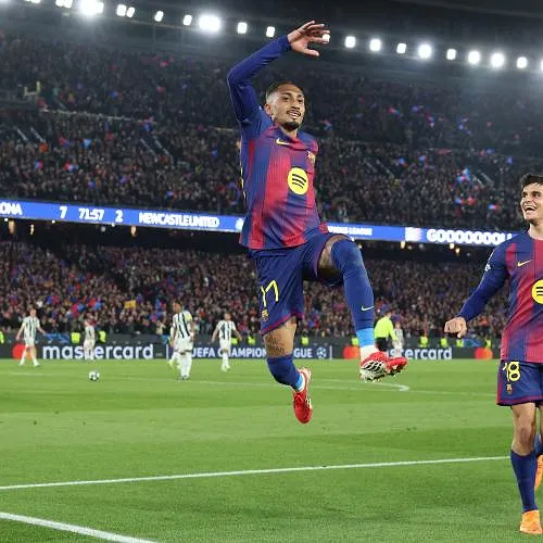 Barcelone humilie Newcastle et se qualifie pour les quarts de finale