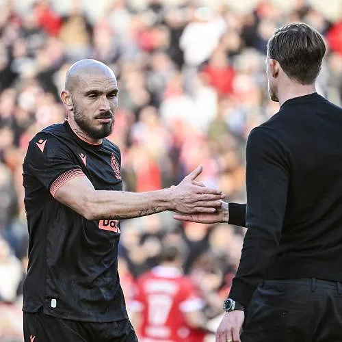 « Le destin a décidé de nous séparer » : Teddy Teuma officialise son départ du Standard !