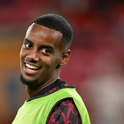 Bonne nouvelle pour Liverpool : Alexander Isak devrait être de retour pour la confrontation face au PSG !