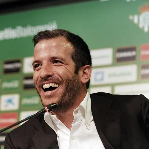 « Les Marocains qui ne sont pas assez bons ici vont jouer pour le Maroc » : la position tranchée de van der Vaart sur les binationaux