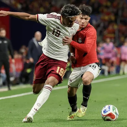 Soulagement pour l’Espagne : Luis de la Fuente déclare Yamal et Williams prêts pour le premier match de l’Espagne