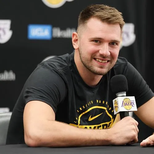 Séisme aux Lakers : fin de saison régulière pour Luka Doncic, désormais inéligible au trophée MVP