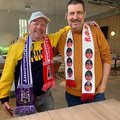 Top Prono spécial Playoffs : Standard, Topper, Union… Marc Delire préface les affiches du week-end avec deux fans !
