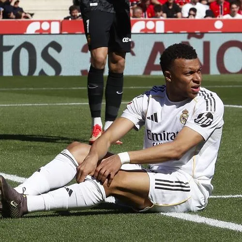 Ubuesque : un site de décompte lancé par des supporters pour le départ de Mbappé