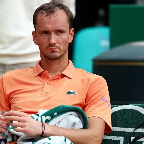 Improbable : Matteo Berrettini inflige un double 6-0 à Daniil Medvedev à Monte-Carlo