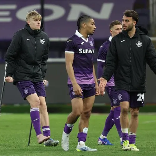 Terrible nouvelle pour Anderlecht : De Cat absent 4 à 6 semaines et incertain pour la finale de la Coupe !