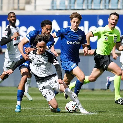 La Gantoise et Saint-Trond partagent au terme d’un match peu spectaculaire (0-0)
