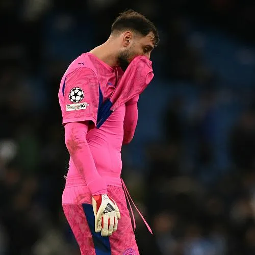 Incroyable : la terrible erreur de Gianluigi Donnarumma qui relance Arsenal