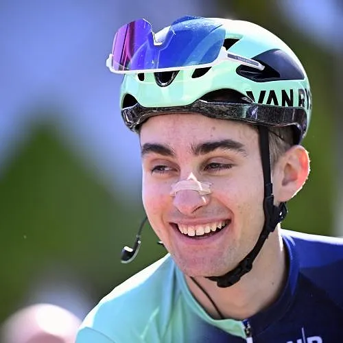 « Je ne vise rien d’autre que la victoire » : Paul Seixas en pleine confiance avant Liège-Bastogne-Liège