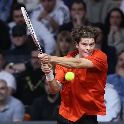 ATP Madrid : Alexander Blockx vient à bout de Cristian Garin et accède au deuxième tour