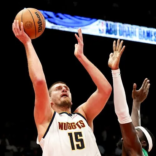 Minnesota sort Denver pour défier les Spurs, les Knicks qualifiés