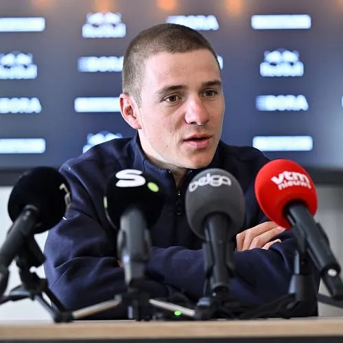 « On est vite oublié » plaisante un Remco Evenepoel avant la bataille à Liège