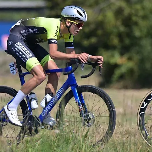 Le cyclisme belge en deuil : l’espoir Milan Bral s’est éteint après avoir été percuté par une voiture
