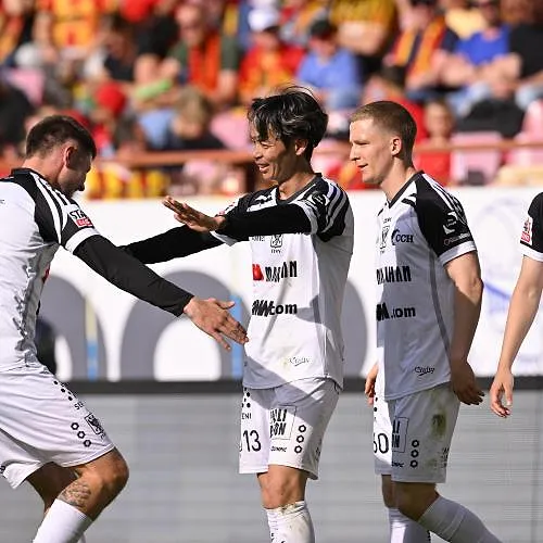 Saint-Trond corrige Malines (1-4) et conforte sa 3ème place au classement !