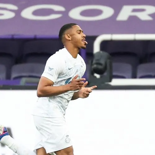 L’Union remporte le derby bruxellois (1-3) et reprend la tête !