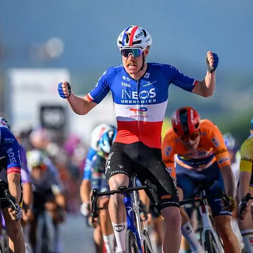 Dorian Godon remporte la troisième étape du Tour de Romandie, Tadej Pogacar reste en jaune