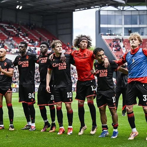 « Une vraie équipe aujourd’hui », « Surtout une défaite mentale » : les réactions après Antwerp-Standard