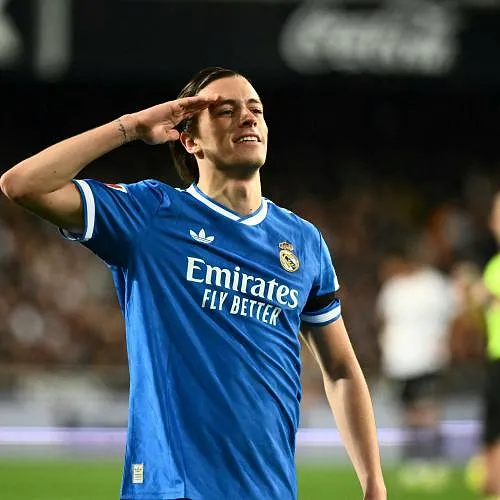 Rüdiger aurait giflé Carreras, l’Espagnol réagit : « Un cas isolé et sans importance »