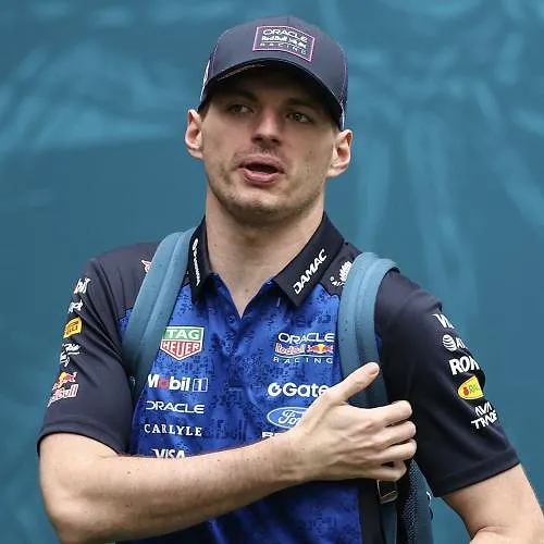 «J’ai vraiment hâte d’y être» : Max Verstappen impatient de rouler de nuit au Nürburgring