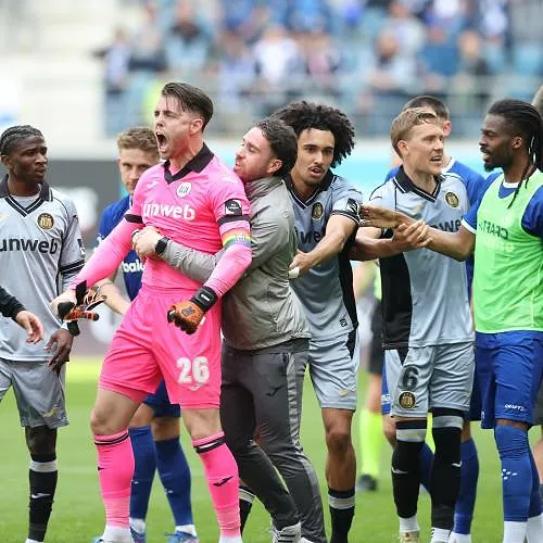 Coosemans n’est « pas fier » de son attitude à Gand et appelle au calme avant la finale