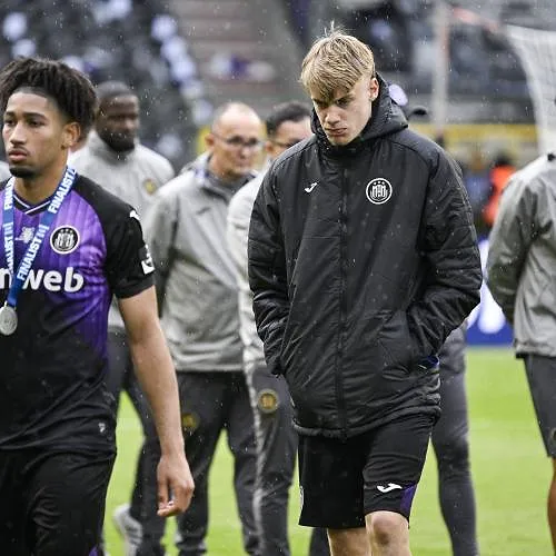 Mika Godts, Nathan De Cat, Lucas Stassin… : les grands perdants de la sélection de Rudi Garcia !
