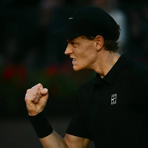 Jannik Sinner se défait de Casper Ruud et remporte le Masters 1000 de Rome !
