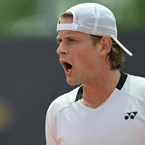 Zizou Bergs déclare forfait à Hambourg pour offrir « un peu de repos à son corps et son esprit » avant Roland-Garros