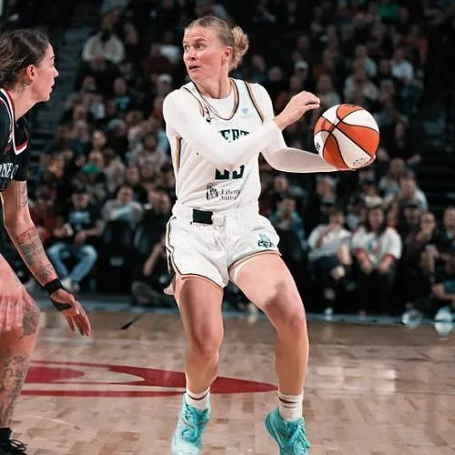 Julie Vanloo voit son contrat en WNBA prendra fin mais a déjà trouvé son nouveau club en Europe !