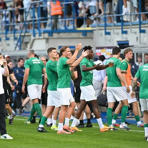 Lommel monte en Jupiler Pro League après son partage à Dender (0-0) !