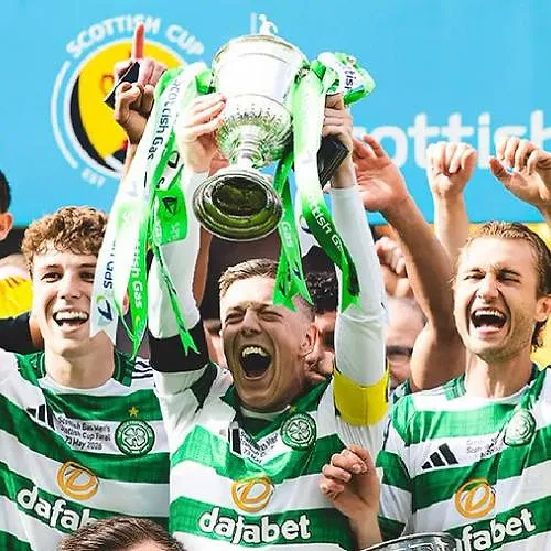Après le titre en championnat, le Celtic s’empare de la Coupe d’Écosse ! Arne Engels encore décisif