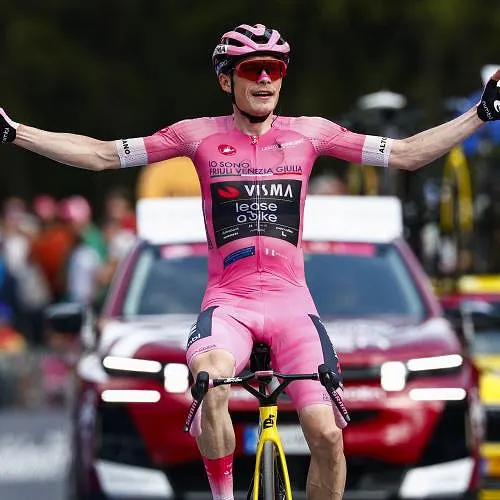 Jonas Vingegaard après sa 4e victoire d’étape au Giro : « Imiter Pogacar, ce n’est pas un objectif »