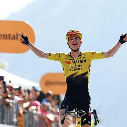 Giro : Sepp Kuss remporte l’étape-reine en solitaire et s’est désormais imposé sur les trois grands Tours