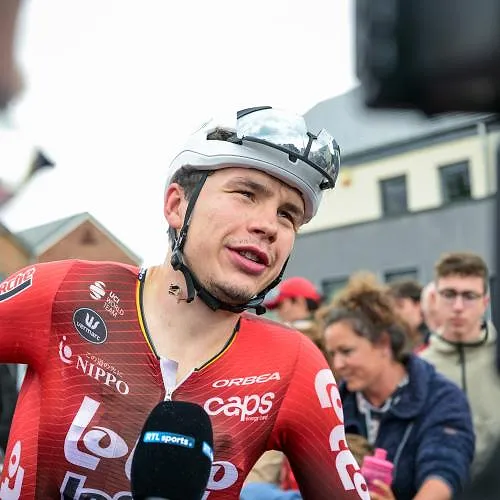 Le départ d’Arnaud De Lie se confirme : Lotto-Intermarché aurait déjà trouvé son remplaçant !