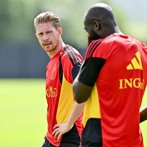 Le président de Naples ouvre la porte à un départ de De Bruyne et Lukaku : « Il y a plein d’autres joueurs »