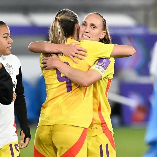 Les Flames écrasent le Luxembourg 6-0 mais demeurent à la 2e place du groupe B4