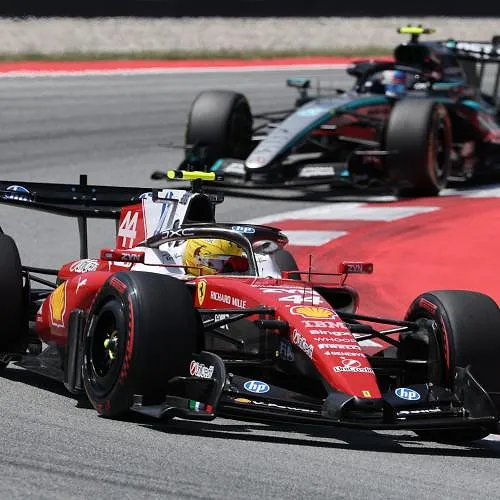À 41 ans, Lewis Hamilton s’offre le GP de Barcelone, Antonelli contraint à l’abandon en fin de course !