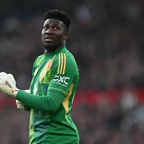 Provocaties en dan… een nieuwe blunder: nachtmerrieavond voor Onana tegen Lyon (video)