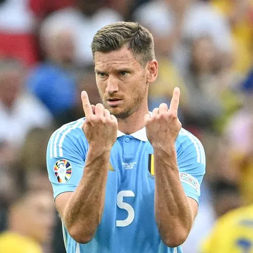 Jan Vertonghen krijgt hulde tegen Wales: «Een legende verdient een legendarisch afscheid»