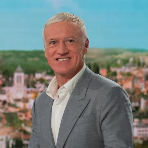 Rayan Cherki geselecteerd voor het Franse team... en we denken te weten waarom