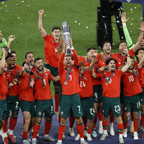 Portugal wint Nations League 2025 na strafschoppen tegen Spanje