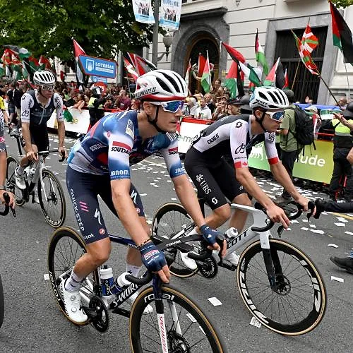 Geen winnaar in de Vuelta: de 11e etappe werd stopgezet vanwege protesten! (foto’s)