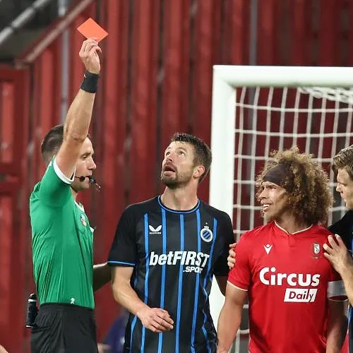 Marlon Fossey rood weggestuurd na gevaarlijk spel op Tzolis (video)