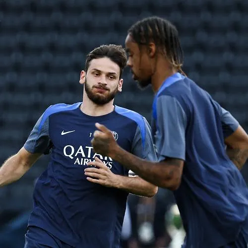 Doué en Kvaratskhelia terug, Dembélé en Marquinhos volgen snel: PSG krijgt zijn sterkhouders terug!